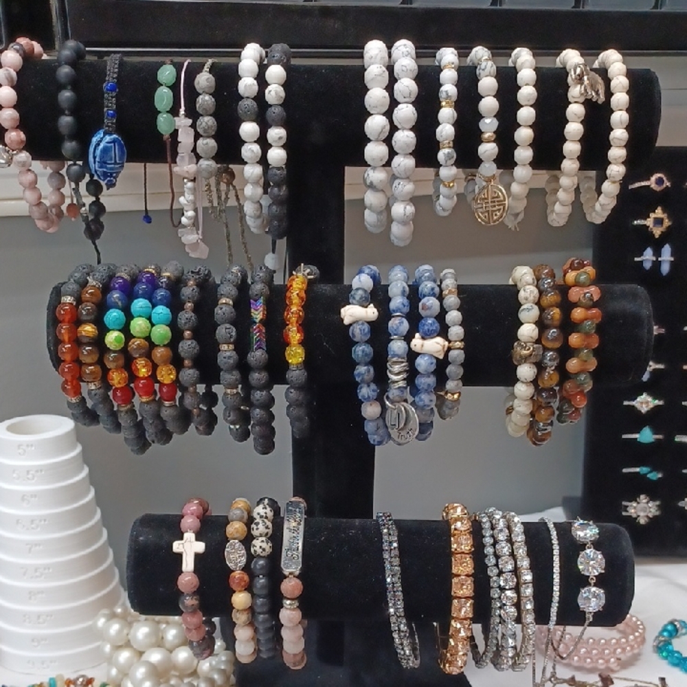 6.00 Bracelets Flyer